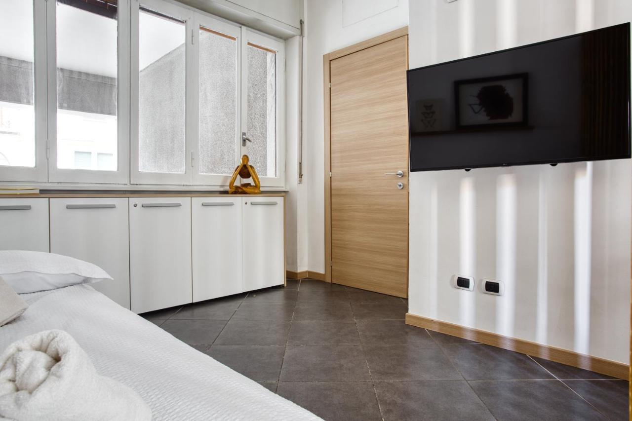 C Studio - Design Bilo Suite -M3- 8 Min Dal Duomo ミラノ エクステリア 写真